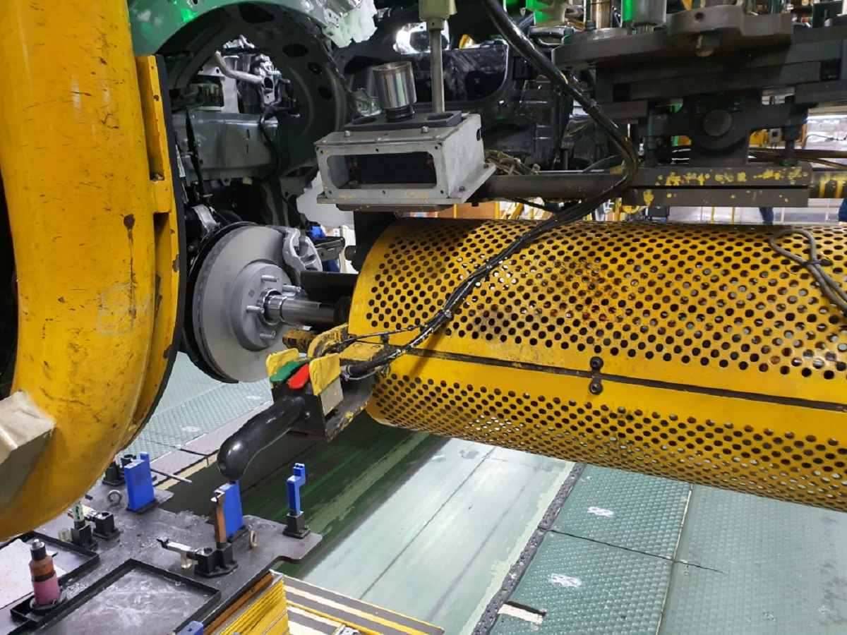 Hub-Nut Crimping Tool